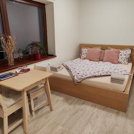 Hotel Zlechov Plumlov ภายนอก รูปภาพ