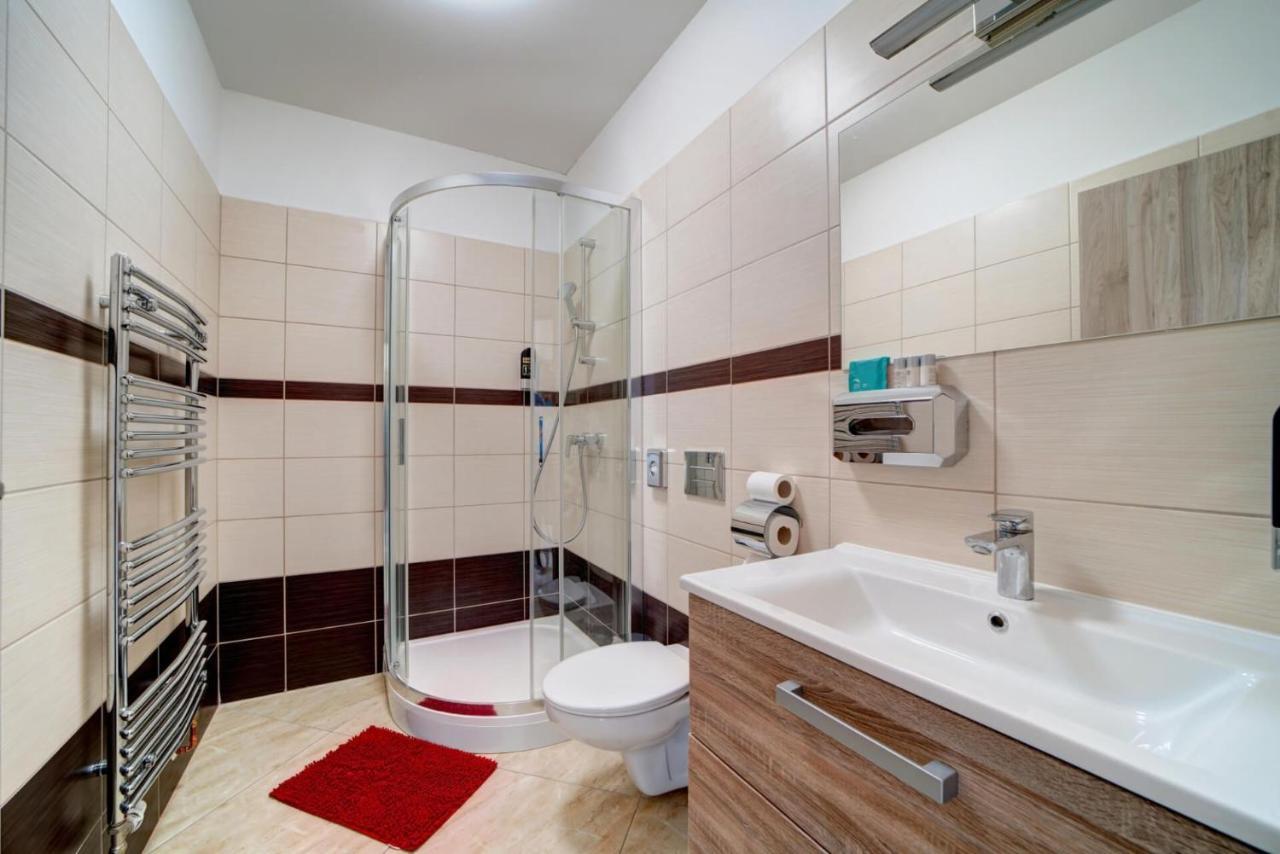 Hotel Zlechov Plumlov ภายนอก รูปภาพ