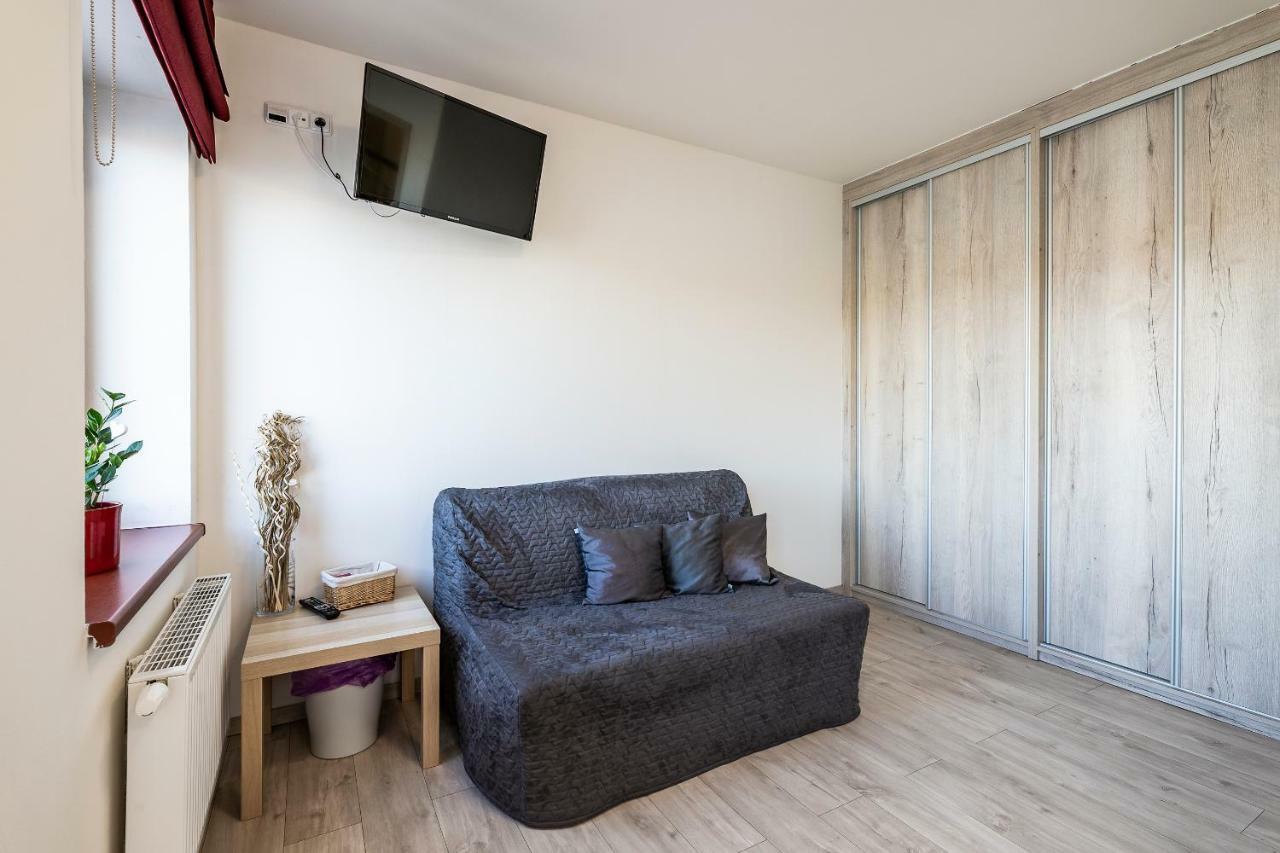 Hotel Zlechov Plumlov ภายนอก รูปภาพ